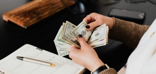 How to Create, Sell, and Profit from Digital Products and Earn with Affiliate Marketing
